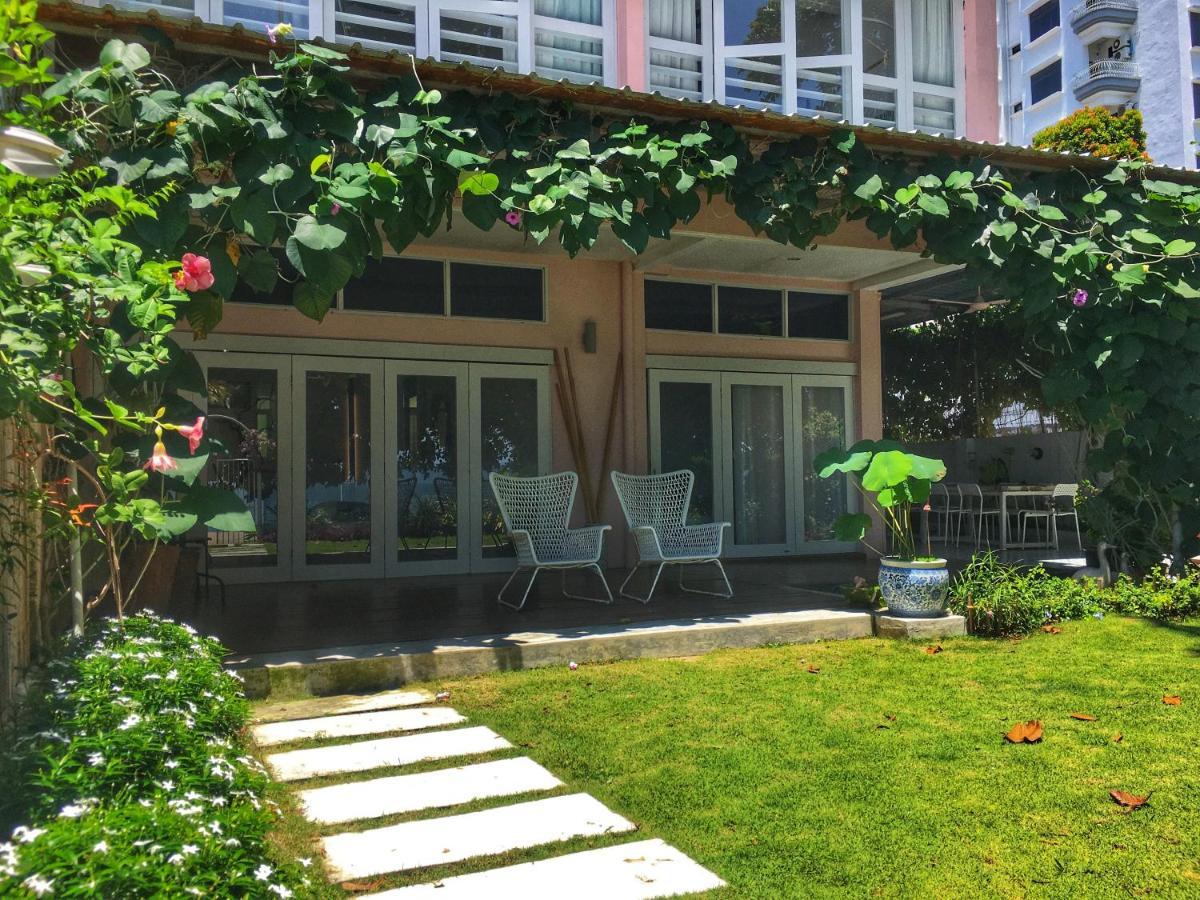 Smell Rose Beach Garden Apartment Batu Ferringhi Exterior photo